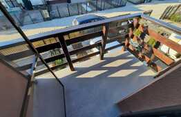 Casa tip duplex de 120 mp cu canalizare, Valea Adanca