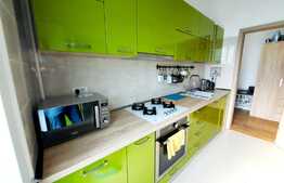 Apartament modern de 3 camere, 82 mp,  zona Bucium