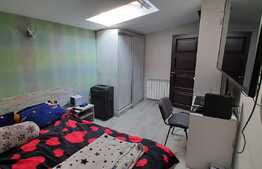 Apartament de 3 camere, 88 mp, modern, decomandat, zona Galata