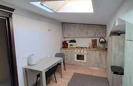 Apartament de 3 camere, 88 mp, modern, decomandat, zona Galata