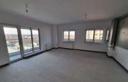 Apartament de 2 camere, 78mp, decomandat, zona Tatarasi