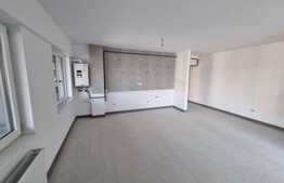 Apartament de 2 camere, 78mp, decomandat, zona Tatarasi
