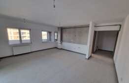 Apartament de 2 camere, 78mp, decomandat, zona Tatarasi