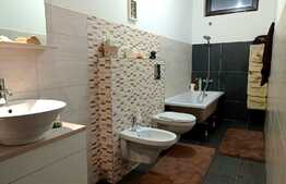 Duplex cu 4 camere de 215 mp, 463 mp de teren, incalzire in pardoseala, Galata