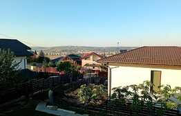 Duplex cu 4 camere de 215 mp, 463 mp de teren, incalzire in pardoseala, Galata