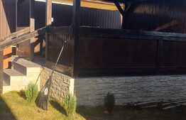 Casa individuala cu un nivel, 3 dormitoare, garaj si foisor, Breazu