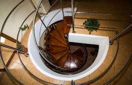 Penthouse concept unic pe 3 niveluri, 6 camere, 234 mp, terasa 39 mp, zona CUG