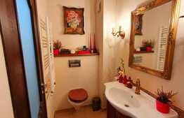 Apartament de 2 camere, mobilat, etaj intermediar, zona Galata