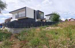 Casa de 130 mp, 450 mp de teren, Valea Adanca