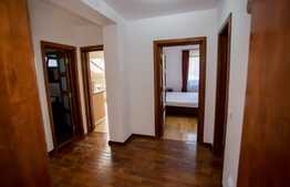 Penthouse pe doua niveluri, 160 mp, bulevard Bucium