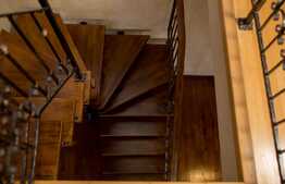 Penthouse pe doua niveluri, 160 mp, bulevard Bucium