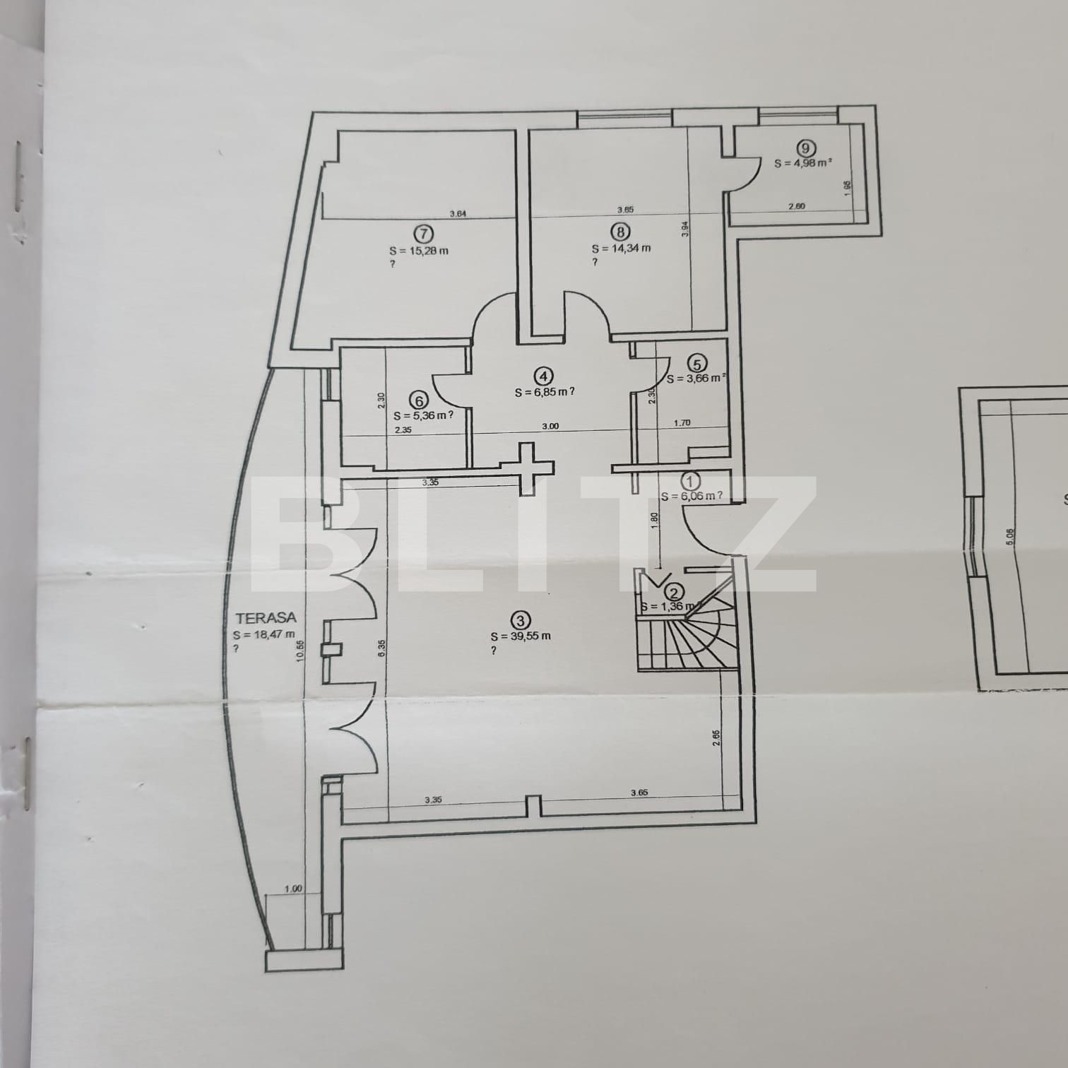 Penthouse pe doua niveluri, 160 mp, bulevard Bucium