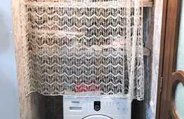 Apartament de 2 camere, cu o cameră disponibilă, 41 mp, zona Podu Roș