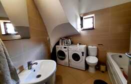 Casa individuala de 110 mp, 4 camere, curte amenajata, Lunca Cetatuii