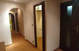 Apartament 3 camere, decomandat, 70 mp, zona Nicolina 1