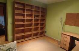 Apartament 3 camere, decomandat, 70 mp, zona Nicolina 1