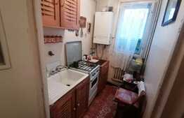 Apartament 3 camere, decomandat, 48 mp, etaj intermediar, zona Tatarasi 