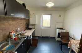 Apartament de 2 camere, decomandat, zona Frumoasa