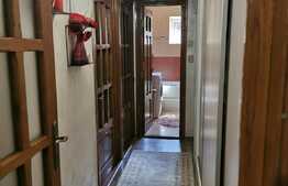 Apartament de 4 camere+curte interioara, 77 mp, zona Frumoasa