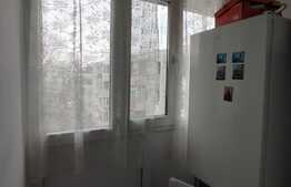 Apartament 2 camere, semidecomandat, 40 mp, zona Podu Ros