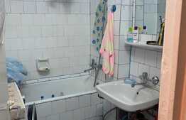 Apartament cu 2 camere, decomandat, 55 mp, etaj intermediar, zona centrala Alexandru cel Bun