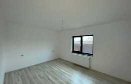 Casa pe plan parter, 3 camere, 410 mp teren, zona Dancu 