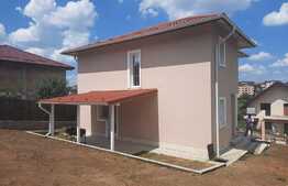 Casa cu 4 camere de 118 mp, teren de 435 mp, Valea Adanca