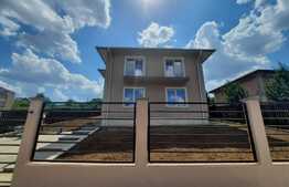 Casa cu 4 camere de 118 mp, teren de 435 mp, Valea Adanca