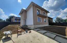 Casa cu 4 camere de 118 mp, teren de 435 mp, Valea Adanca