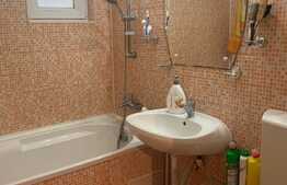 Apartament 3 camere, decomandat, 57 mp, modern, Podul Ros