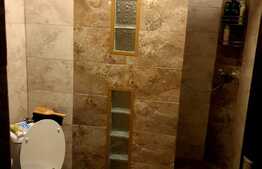 Vila de 6 camere, 296 mp utili, zona Aleea Strugurilor