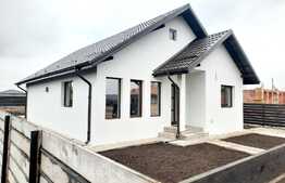 Oportunitate! Casa individuala de 3 camere, teren de 500 mp, Vorovesti