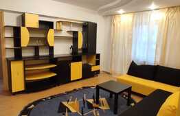 Apartament 3 camere, semidecomandat, 75 mp, zona Piata Unirii