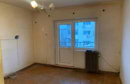 Apartament 2 camere, decomandat, etaj intermediar, Alexandru cel Bun