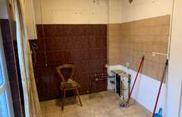 Apartament 2 camere, decomandat, etaj intermediar, Alexandru cel Bun