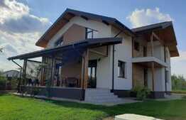 Casa moderna de 5 camere cu garaj, zona Aleea Strugurilor