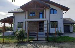 Casa moderna de 5 camere cu garaj, zona Aleea Strugurilor