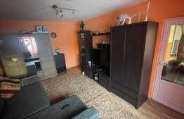 Garsoniera decomandata, 34 mp, etaj intermediar, zona Nicolina