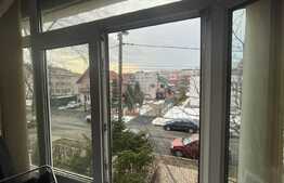 Garsoniera decomandata, 34 mp, etaj intermediar, zona Nicolina