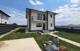 Casa cu 4 camere de 112 mp, 417 mp teren, Valea Adanca