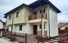 Casa tip duplex, 12 mp terasa si 96 mp gradina, zona Visani