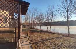 Casa premium, mobilata, 350 mp teren, pe malul lacului Rediu