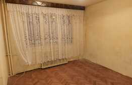 Apartament de 2 camere semidecomandat, 50 mp, in zona Tatarasi