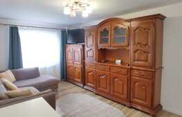 Apartament 2 camere decomandat, zona Pacurari la strada principala 