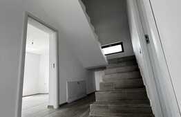 Casa de 4 camere cu beci, 108 mp utili, 500 mp de teren, Valea Adanca