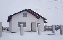 Casa cu 5 camere de 130 mp, teren de 500 mp, Dumesti