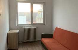 Apartament de 3 camere, priveliste frumoasa, decomandat, zona Mircea cel Batran