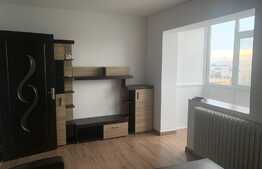 Apartament de 3 camere, priveliste frumoasa, decomandat, zona Mircea cel Batran