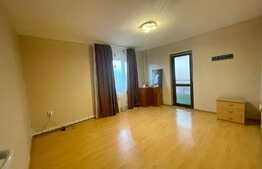 Casa de 6 camere cu beci, 200 mp utili, zona Miroslava