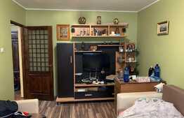 Apartament de 3 camere, decomandat, etaj intermediar, zona Mircea cel Batran